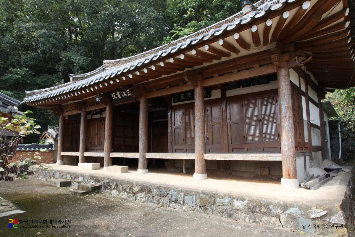 밀양 삼강서원 우측면