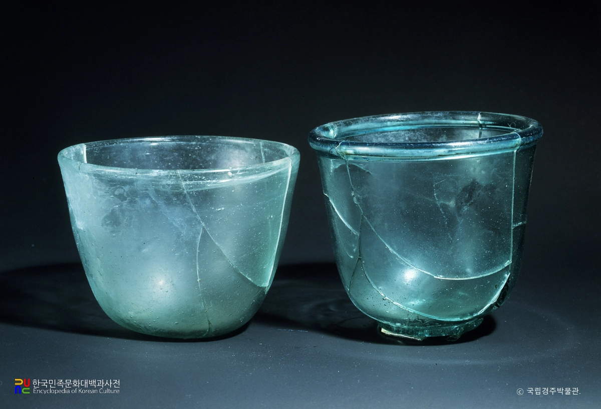 경주 98호 남분 유리잔