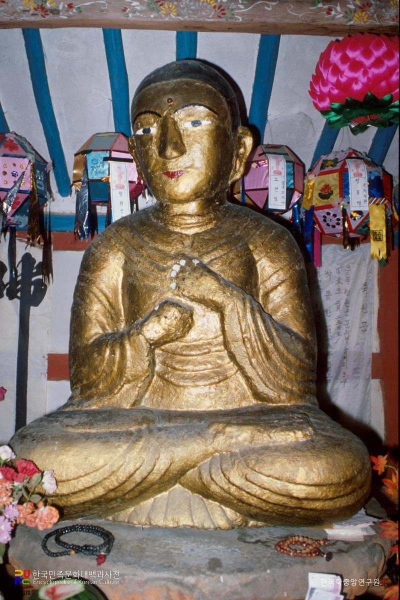 청원 동화사 석조비로자나불좌상