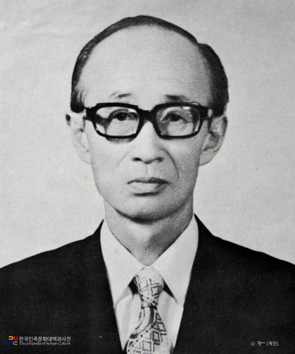정인흥