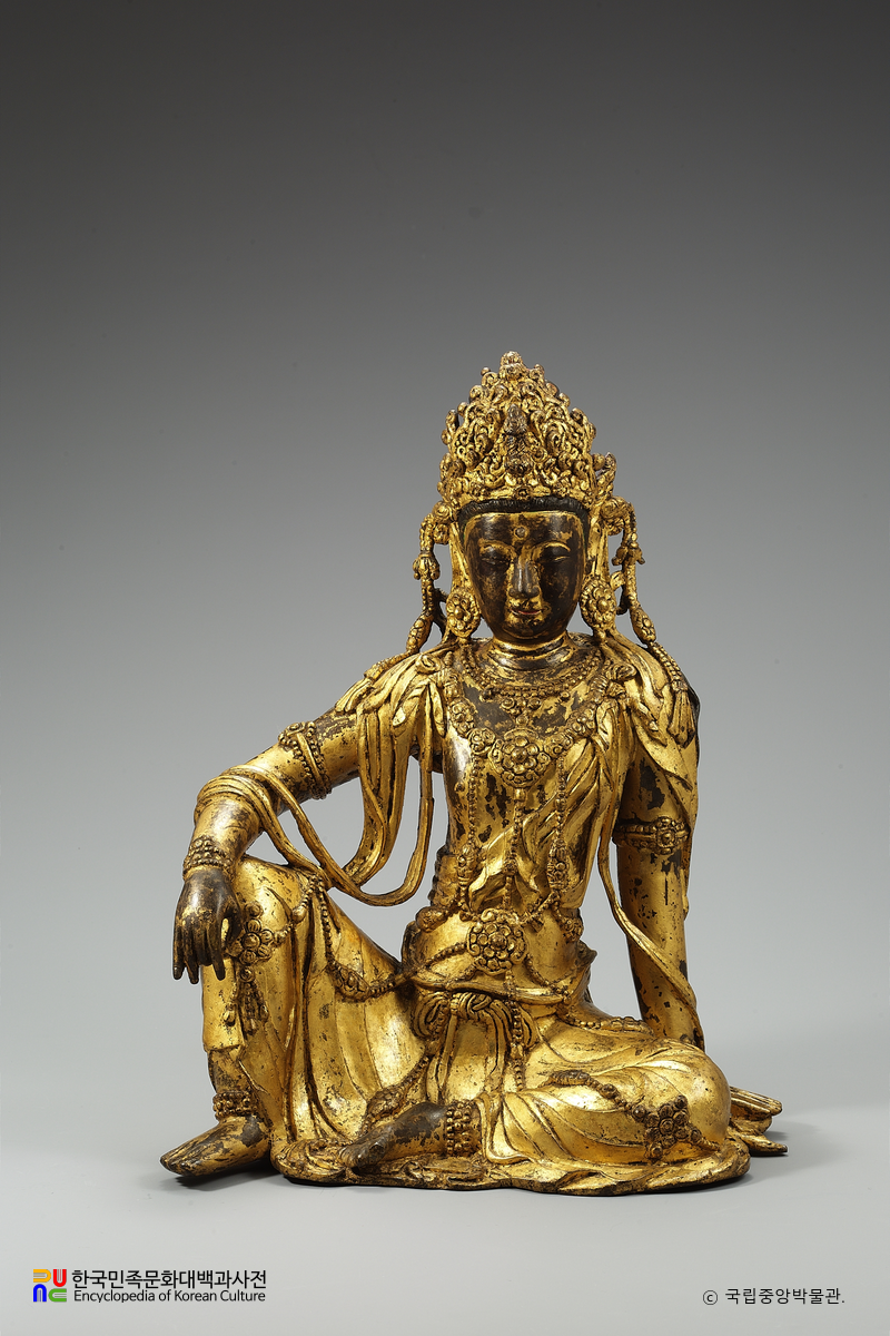 금동관음보살좌상