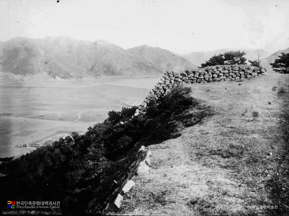 마산 왜성 성벽