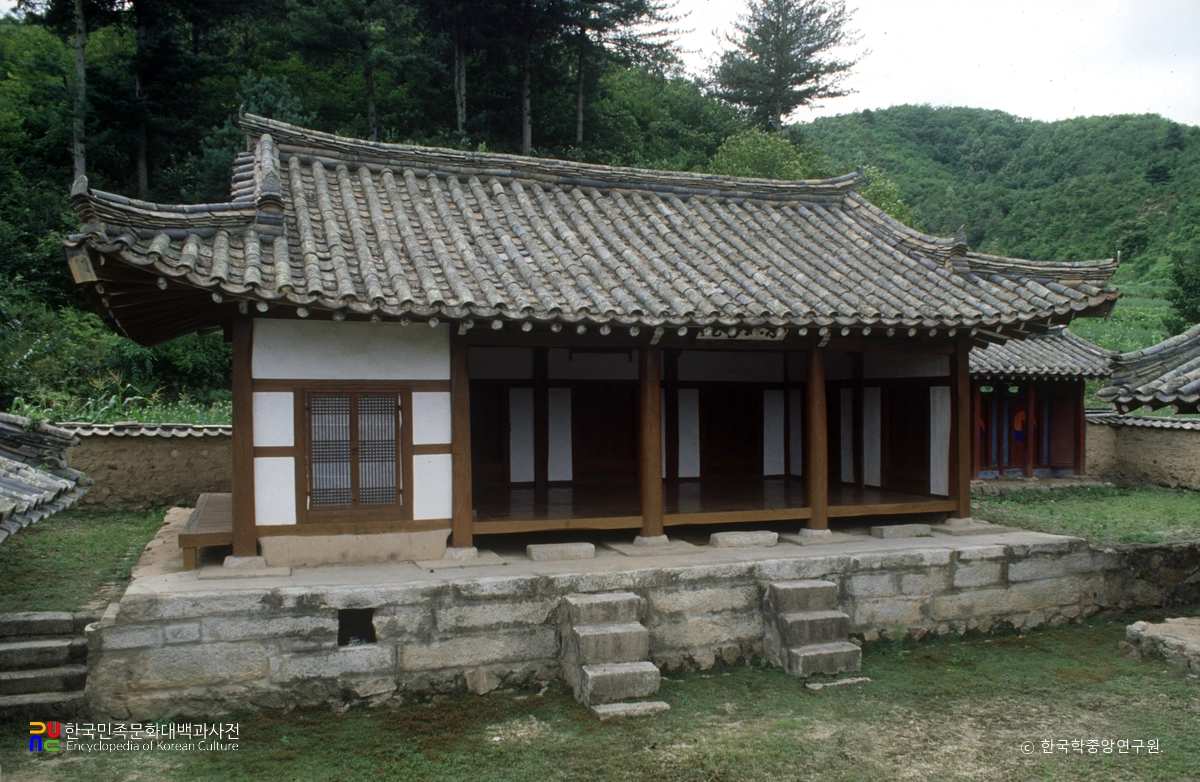 안동 벽계서원 정측면