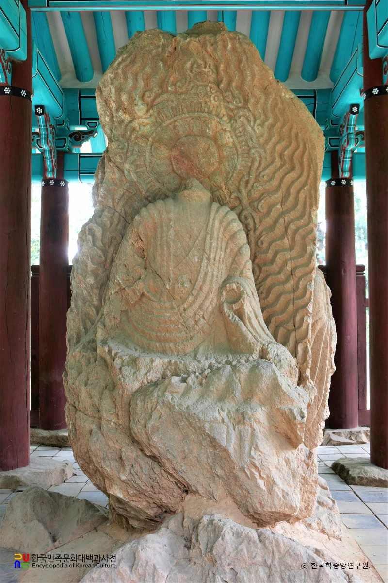 예산 화전리 석조사면불상 남면 여래좌상