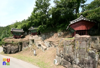 화순 능주 삼충각