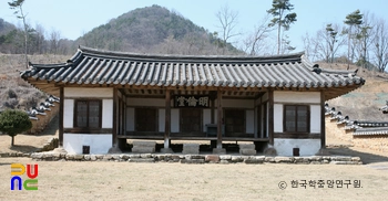문의향교 / 대성전