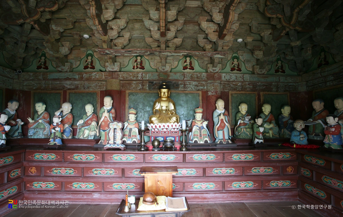 해남 미황사 목조석가여래삼존상 및 십육나한상 일괄