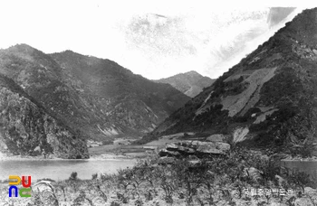 평북 위원 사장리 고분군