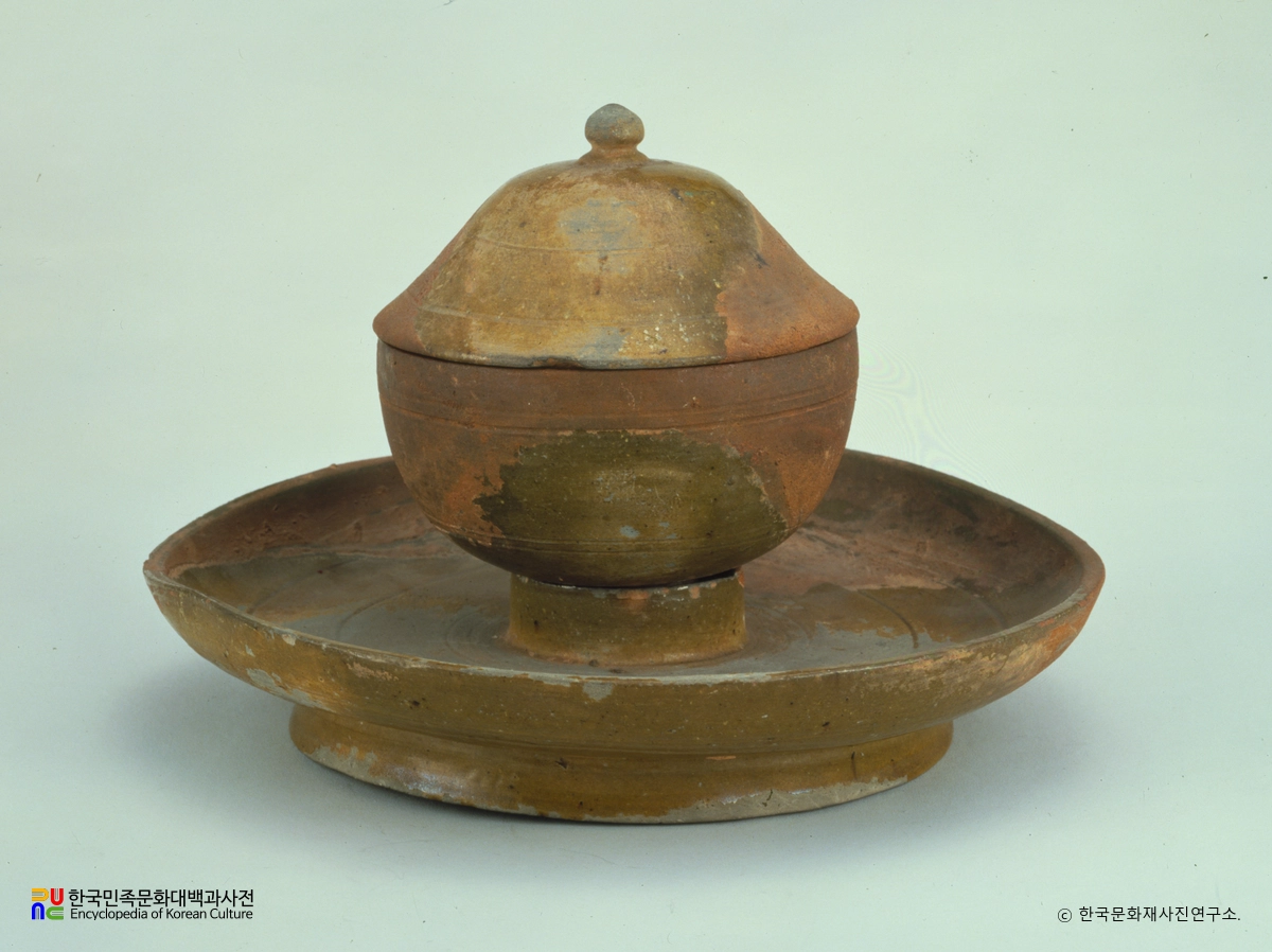 도기 녹유 탁잔