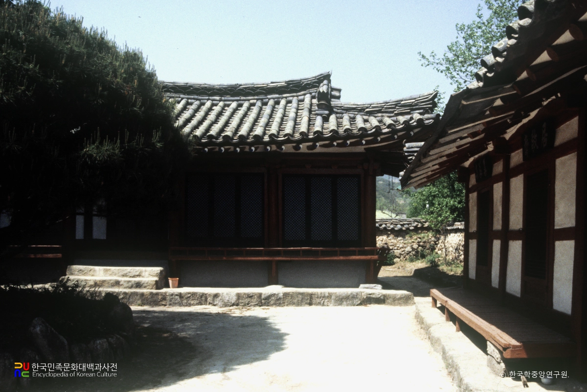 함양 송호서원 정면