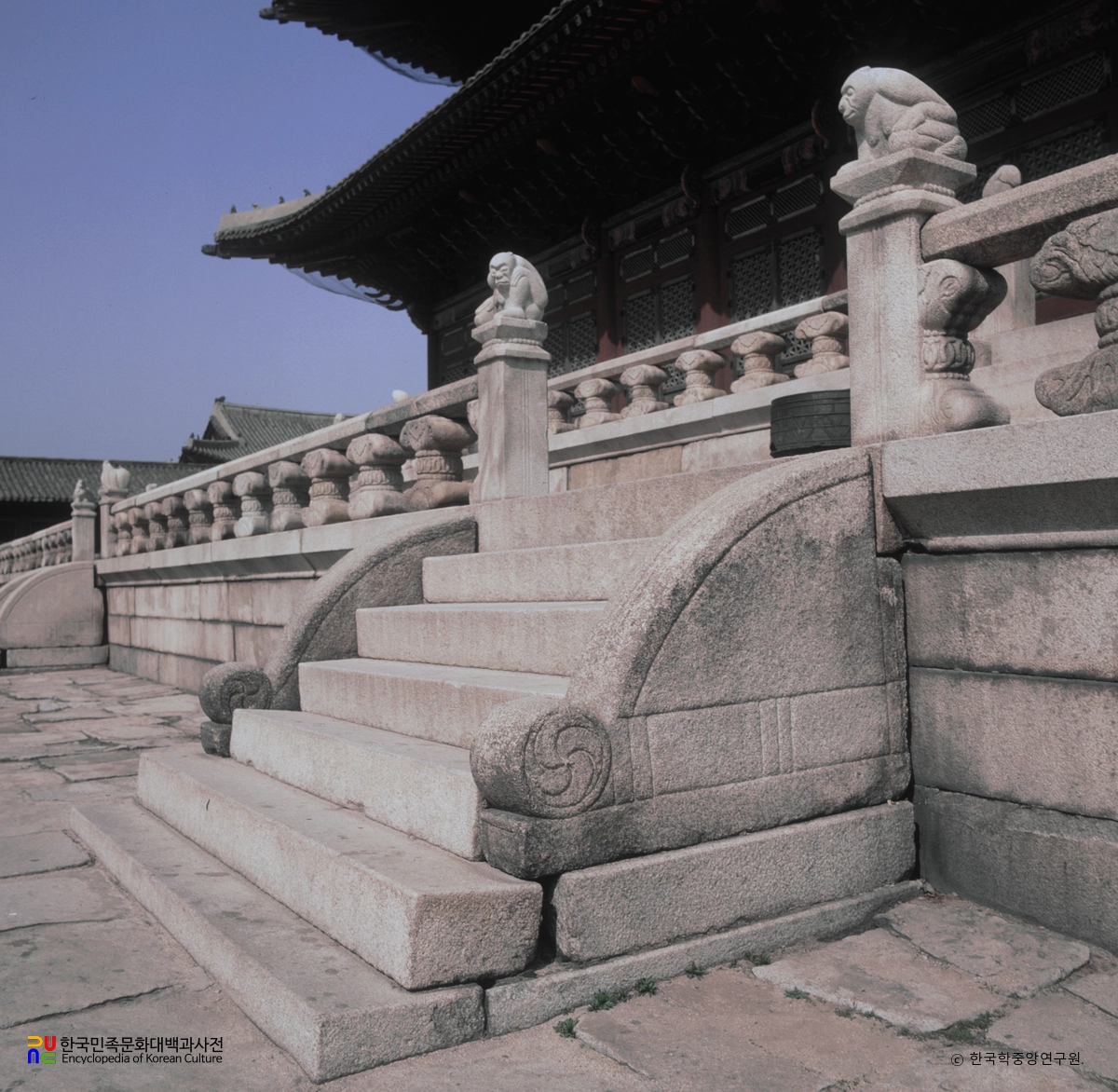 경복궁 근정전 월대 난간