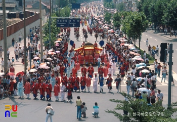 창경궁 중건 기념 어가행렬 18