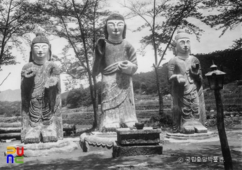 논산 슬롯 머신 룰 삼존석불입상