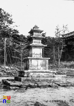 대구 동화사 금당암 동ㆍ서 삼층석탑 중 서탑