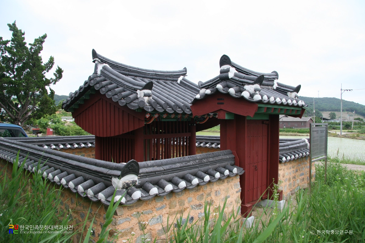 용암 박운 효자 정려비