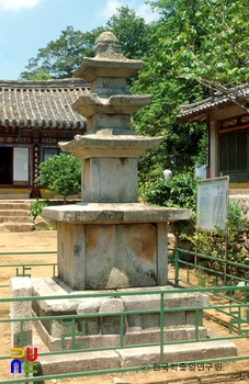 의림사 삼층석탑