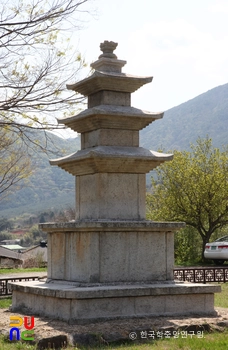 산청 단속사지 동 삼층로아 슬롯 후측면