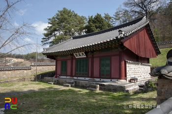 양평 지평향교 대성전 측면