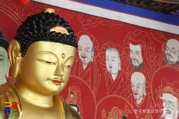 함양 법인사 마카오 카지노 슬롯 머신의 상호 좌측면 / 항목 연결 불필요