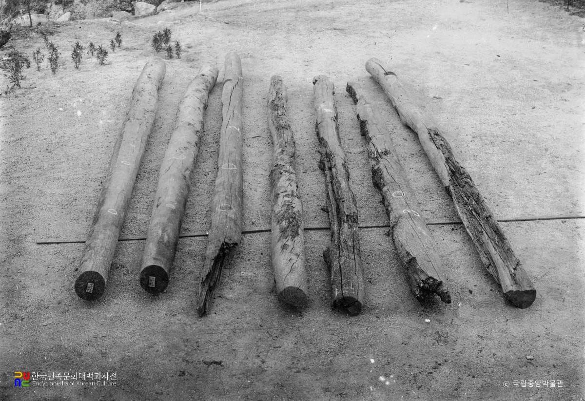 춘천 청평사 극락보전 처마 서까래 부재