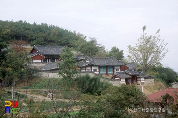 서천향교 전경