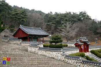 묵정 영당