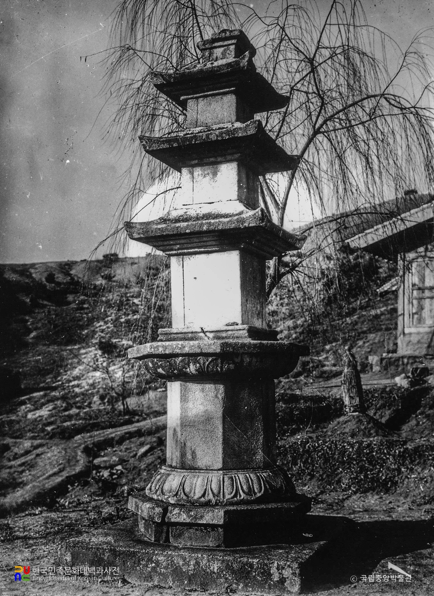 철원 도피안사 삼층석탑