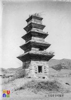 안동 조탑리 오층전탑 정측면