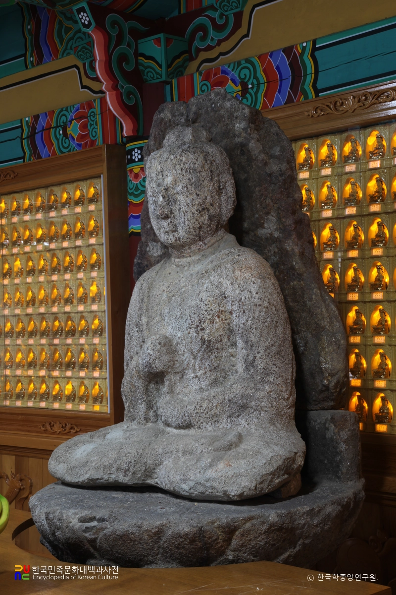 산청 석남암사지 석조비로자나불좌상 우측면