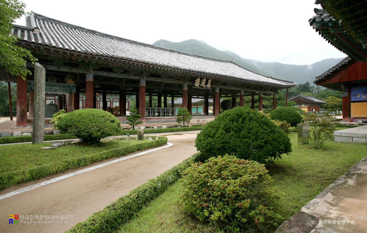 청도 운문사 만세루