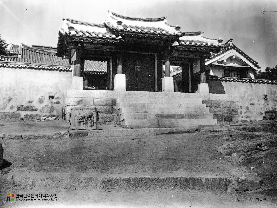 개성 숭양서원 외삼문