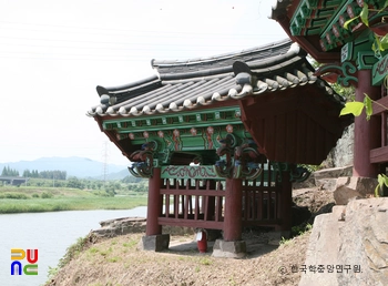 화순 능주 삼충각 / 문홍헌