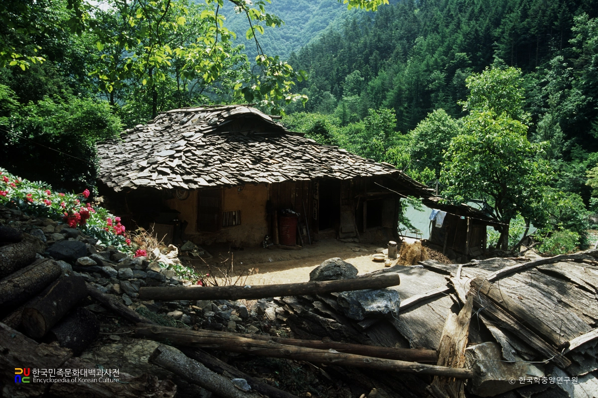 삼척 대이리 너와집