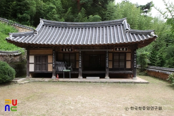 사천 구계서원 동서재 정면