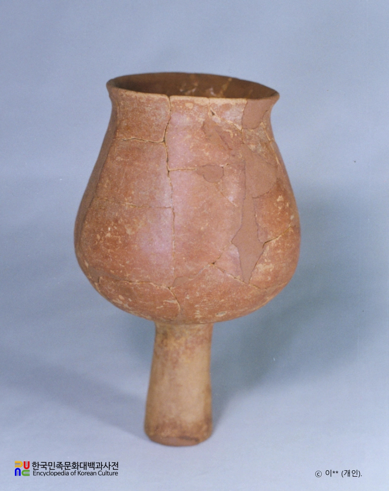 충주 조동리 선사유적 출토 유물