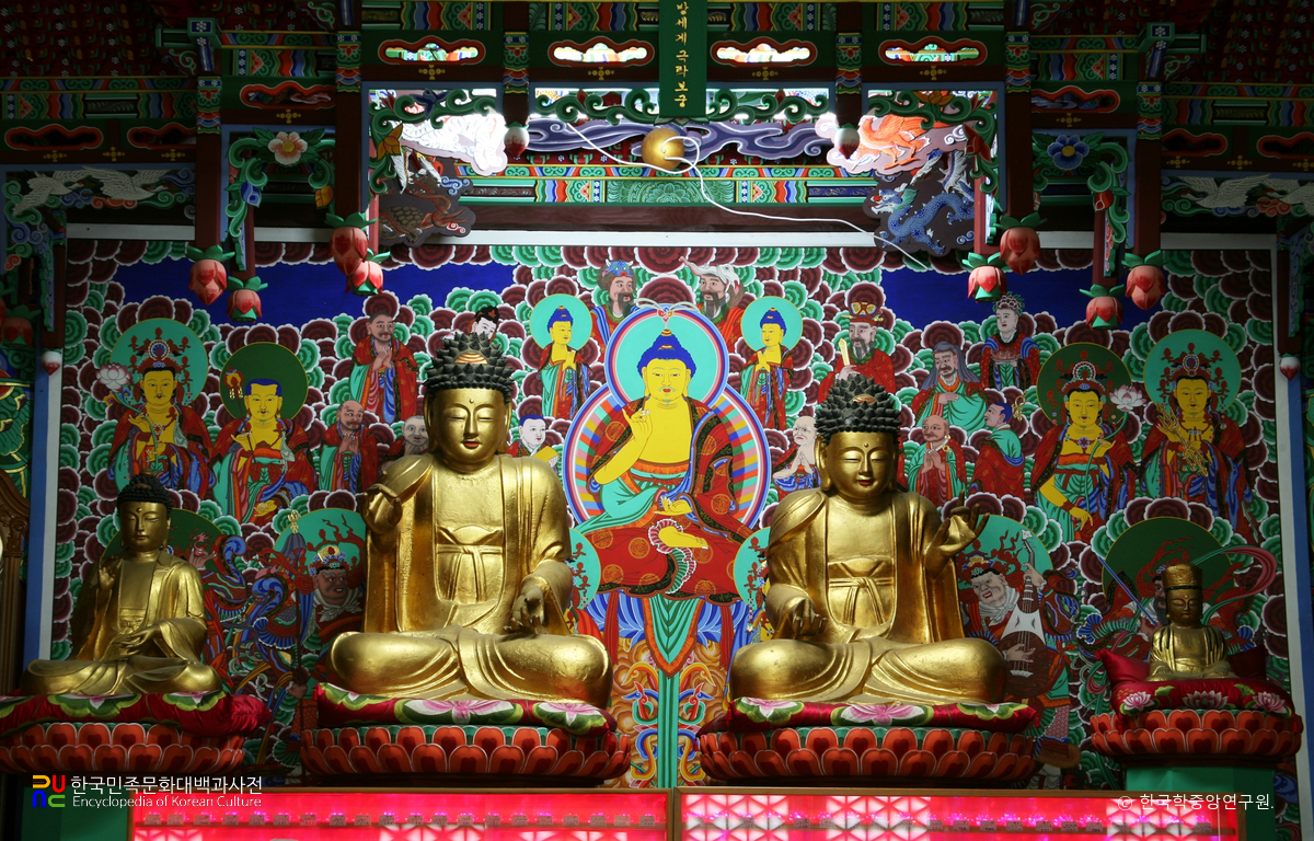 경주 왕룡사원 목조아미타여래좌상