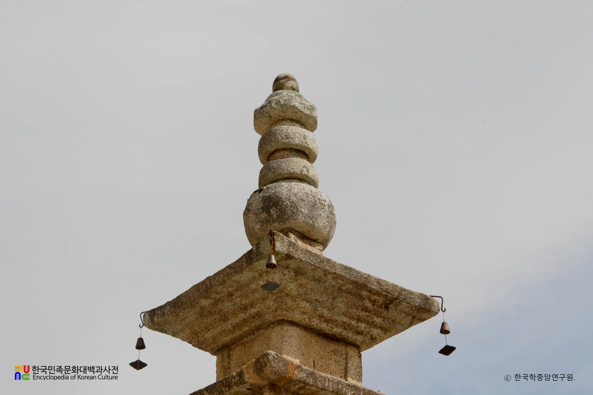 해인사 삼층석탑