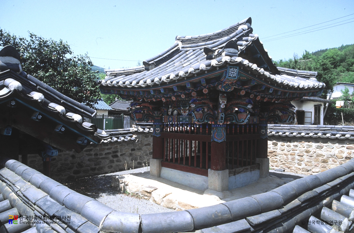 고흥 신여량장군 정려