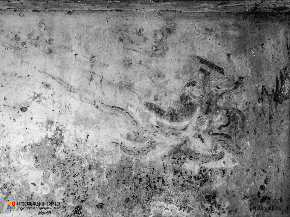 평안남도 중화 진파리 4호분 현실 동벽 비룡상천인상