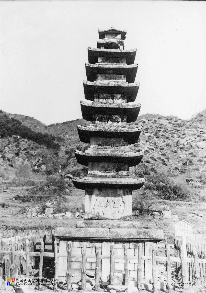 개성 현화사지 칠층석탑 정면