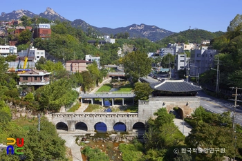 서울 홍지문과 홍지문 오간수문 전경