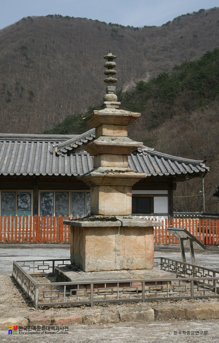 제천 신륵사 삼층석탑