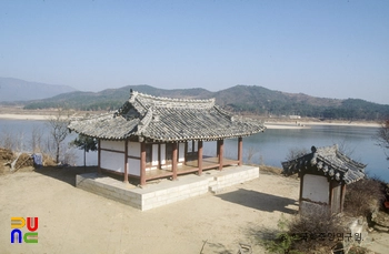 매학정 일원