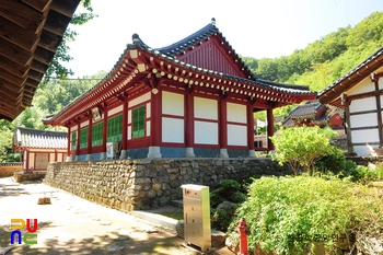 장흥향교 명륜당 측면