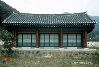 모충사