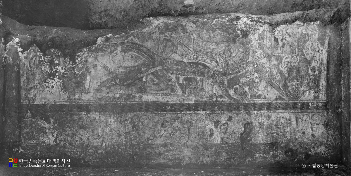 평안남도 대동군 고산리 제1호분 현실 동벽의 청룡(파노라마)