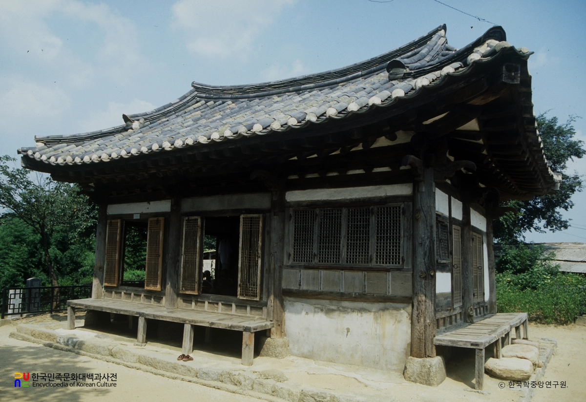 논산 임리정 정측면