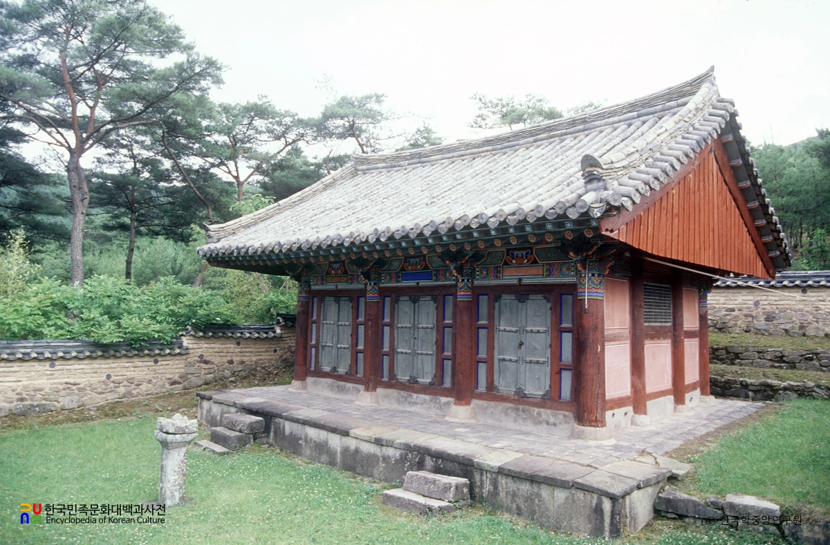 달성 도동서원 사당 정측면