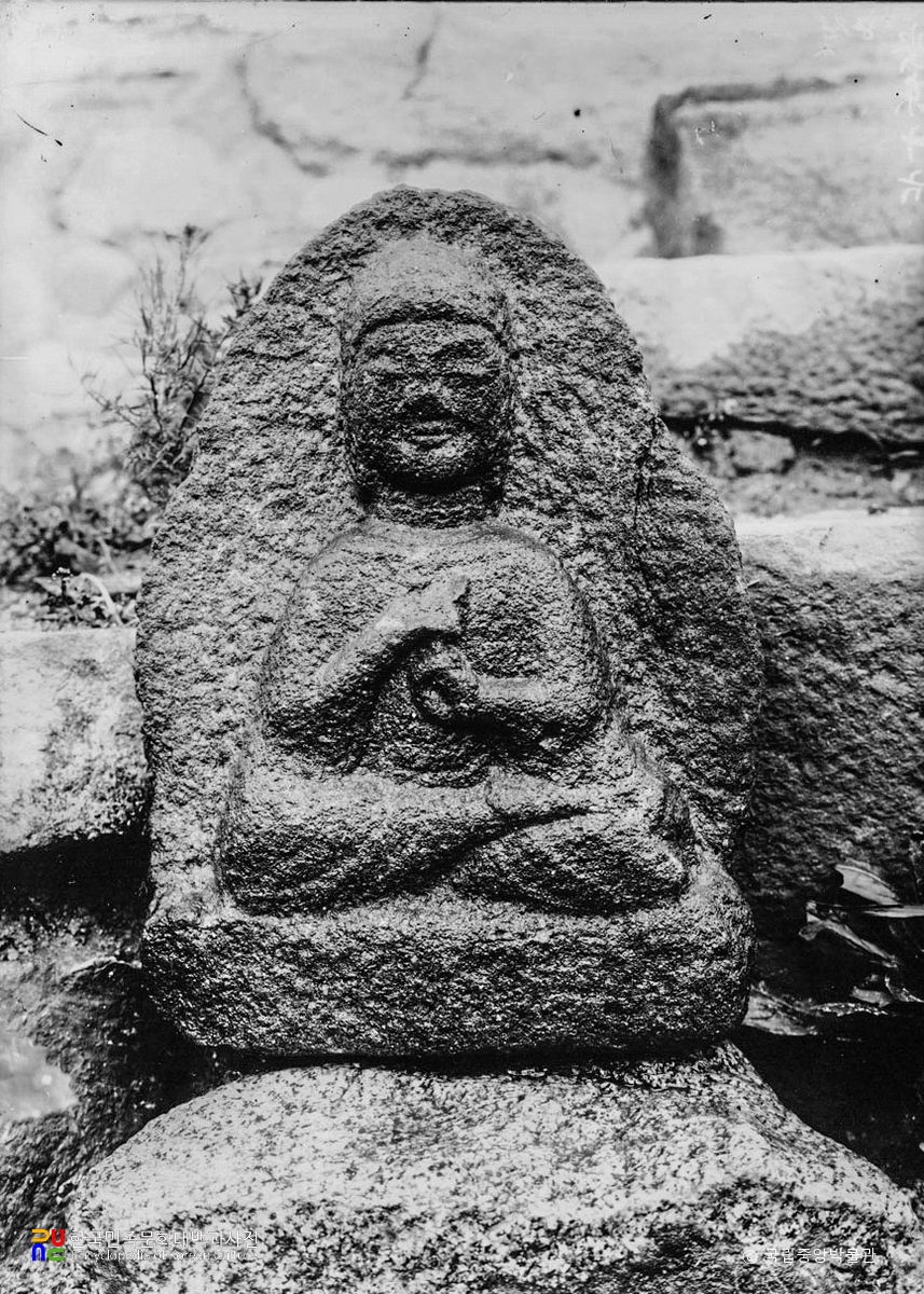 경북 안동 신세동 칠층전탑 내 안치 석불좌상