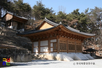 영주 흑석사 전경